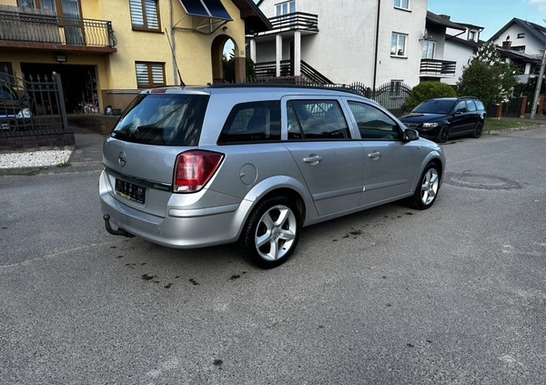 Opel Astra cena 10500 przebieg: 240000, rok produkcji 2005 z Ryki małe 172